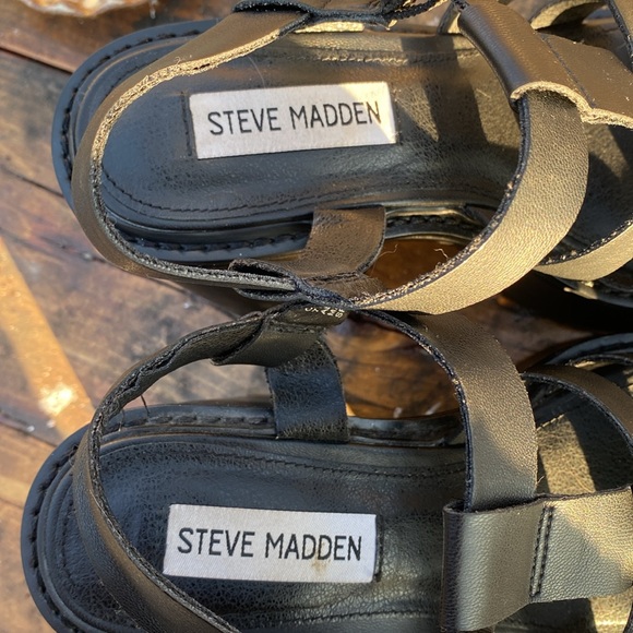 Steve Madden platform sandal heels!